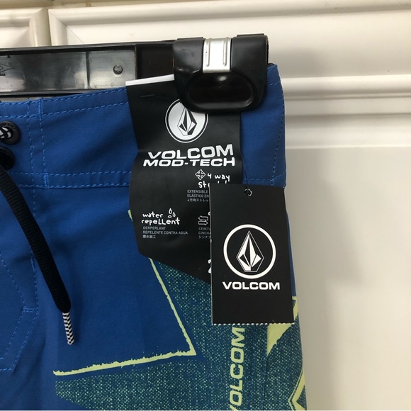 NWT Volcom Modtech boys board shorts - Picture 4 of 10